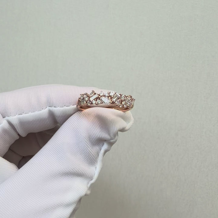18K玫瑰金花式車工鑽石寬版線戒｜DDS訂製婚戒