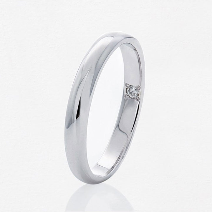 18K白金婚戒，極簡素面結婚戒指，內鑲鑽石對戒女戒款